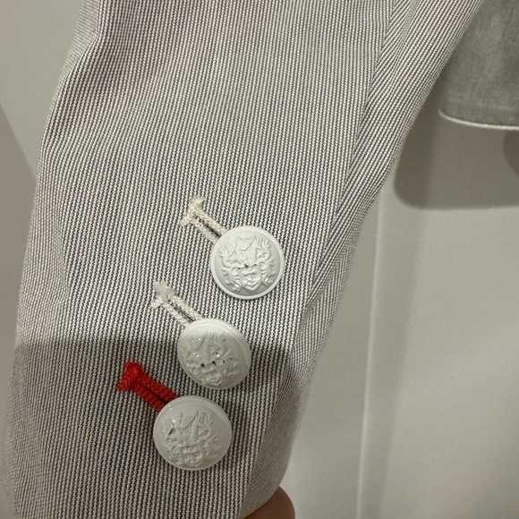 ✨Gap the Academy blazer✨ size 2P gray color. Academia preppy old money D - Picture 4 of 7